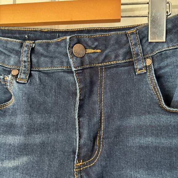 Tahari Slim Fit Straight Blue Jeans - Picture 2 of 5